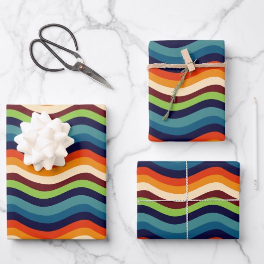 Retro 70er Wavy Stripes Geschenkpapier Set (Vorderseite)