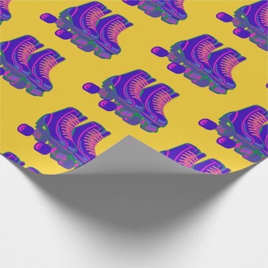 Retro 80er 90s Roller Skate Muster in Gelb Geschenkpapier (Ecke)