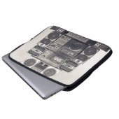Retro 80er Kassettenrekorder Muster. Laptopschutzhülle (Vorne Knopf)