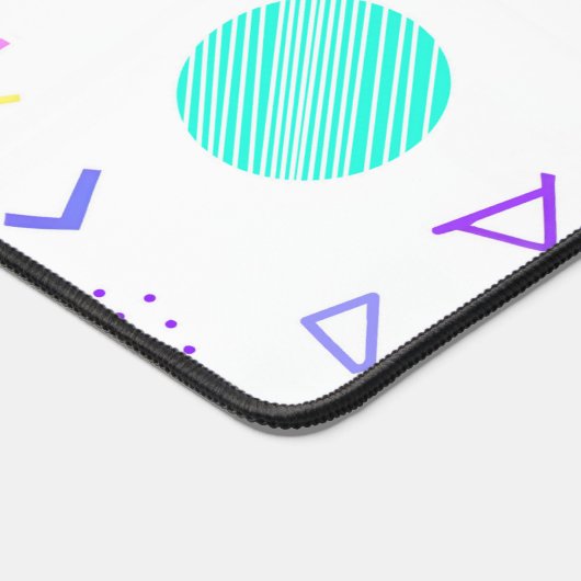 Retro 80s Memphis Geometric Pattern Schreibtischunterlage (Ecke)