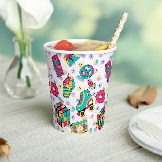 Retro 90er Funky Neon Glow Cassette Tape Geburtsta Pappbecher (In Situ)