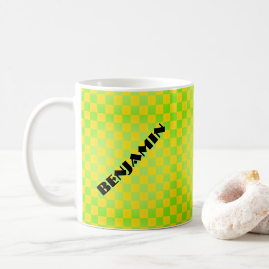 Retro 90er Zitronengelb Limettengrün Karomuster Kaffeetasse (Mit Donut)