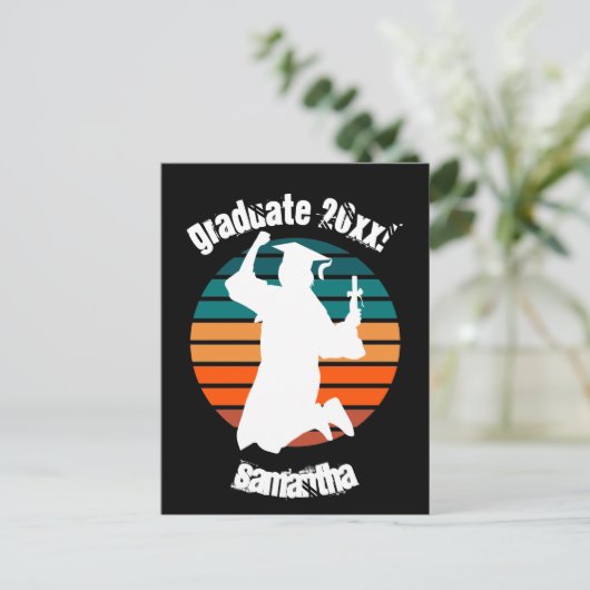 Retro Abschluss Graduate Jumping for Joy Rainbow Postkarte (Stehend Vorderseite)