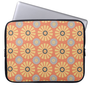 Retro Abstrablau und Orange Daisies Muster Laptopschutzhülle