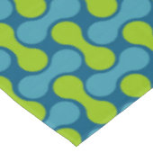 Retro Abstrakt geometrisches Muster in Blau und Gr Tischdecke (Schrägansicht)