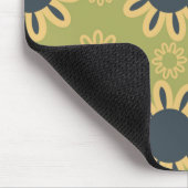 Retro Abstraktes Schwarz-Gelb-Blumenmuster Mousepad (Ecke)