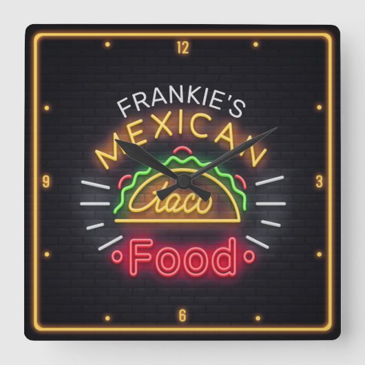 Retro ADD NAME Faux Neon Mexican Food Taco Diner Quadratische Wanduhr (Vorderseite)