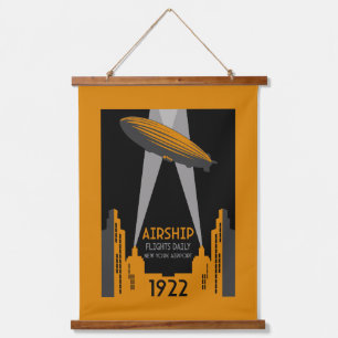 Retro Airship Travel der 20er Jahre Wandteppich Mit Holzrahmen