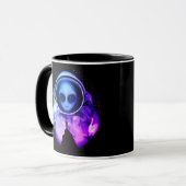 Retro Alien Astronaut Tasse (Vorderseite Links)