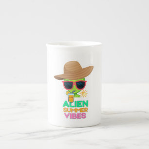 Retro-Alien-Sommerstrand-Vibes Porzellantasse