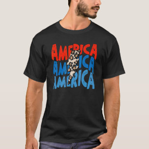 Retro America Leopard Lightning Bolt Patriotic 4. T-Shirt