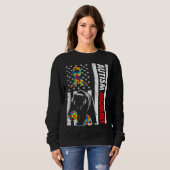 Retro American Flag Autism Mommy Bear Awareness Fa Sweatshirt (Vorne ganz)