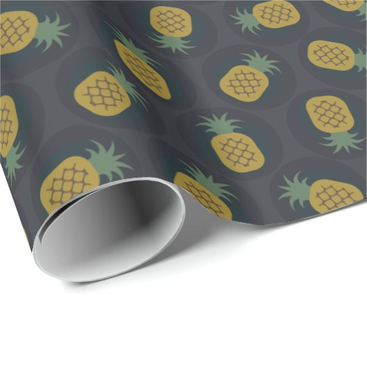 Retro-Ananas-Muster aus schwarzem Gold, Monogramm Geschenkpapier (Rolleneckpunkt)