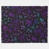 Retro Aqua Lila Blumenblüten Fleecedecke (Vorderseite (Horizontal))