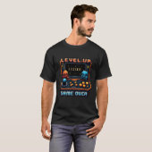 Retro Arcade "Game Over" Pixel Art Design T-Shirt (Vorne ganz)