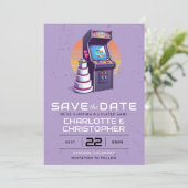 Retro Arcade Wedding Save The Date (Stehend Vorderseite)
