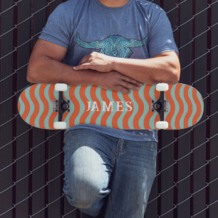 Retro-ästhetische trippy-Wavy-Streifen personalisi Skateboard