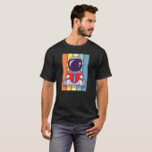 Retro Astronaut Book Reader Bookworm Vibes T-Shirt (Vorne ganz)