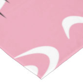 Retro Atomic Age Swirls Stars Pattern Pink Tischdecke (Schrägansicht)