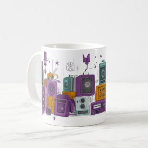 Retro-Audio-Lautsprecher umgeben von Rosen Kaffeetasse