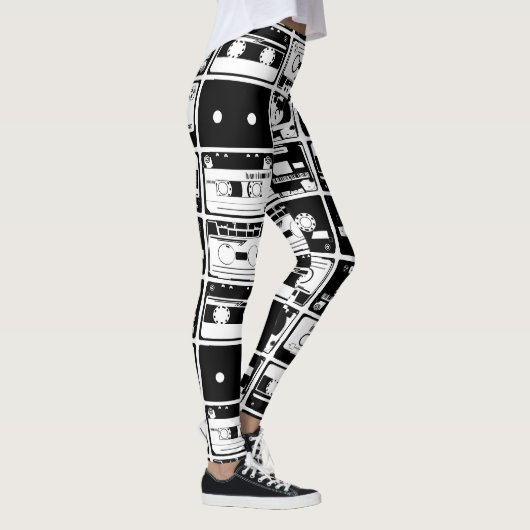 Retro-Audiobänder, altmodisches Muster. Leggings (Rechts)