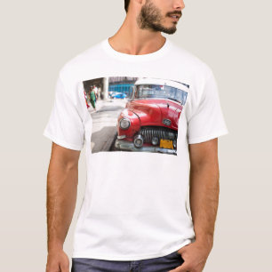 Retro-Autos auf der Havanna-Straße T-Shirt