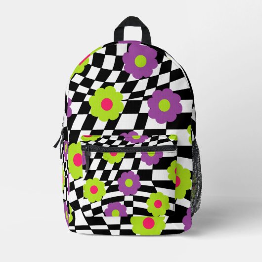 Retro Backpack with Checkers and Flowers Bedruckter Rucksack (Vorderseite)