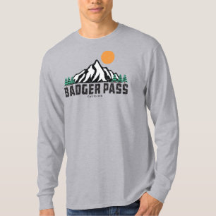 Retro Badger Pass Ski T-Shirt