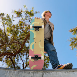 Retro-Bananen Bunte Formen Skateboard