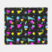 RETRO-BAND FARBIGE FORMEN FLEECEDECKE (Vorderseite (Horizontal))
