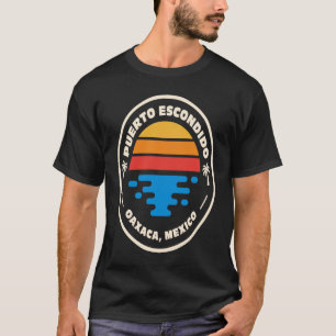 Retro Beach Emblem Puerto Escondido Oaxaca Mexiko T-Shirt