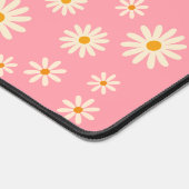 Retro Beige Daisies Bleibe Groovy Pink Script Name Schreibtischunterlage (Ecke)