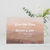 Retro Berg und Wald Dusty Pink Ombre Hochzeit Save The Date (Stehend Vorderseite)