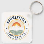 Retro-Berge Familienwandern Sake Schlüsselanhänger (Rückseite)