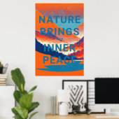 Retro-Berglandschaft mit See Poster (Heimbüro)