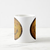 Retro beunruhigte glückliche Gesichts-Tasse Kaffeetasse (Mittel)