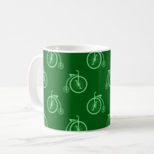 Retro Bicycle Pattern in Green Tones Kaffeetasse (Vorderseite Links)