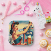 Retro-Bier-Pinup Pappteller (Party)