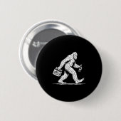Retro Bigfoot Drink Beer - Funny Sasquatch Button (Vorne & Hinten)