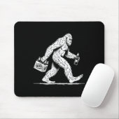 Retro Bigfoot Drink Beer - Funny Sasquatch Mousepad (Mit Mouse)