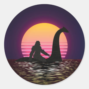 Retro Bigfoot Riding The Loch Ness Runder Aufkleber