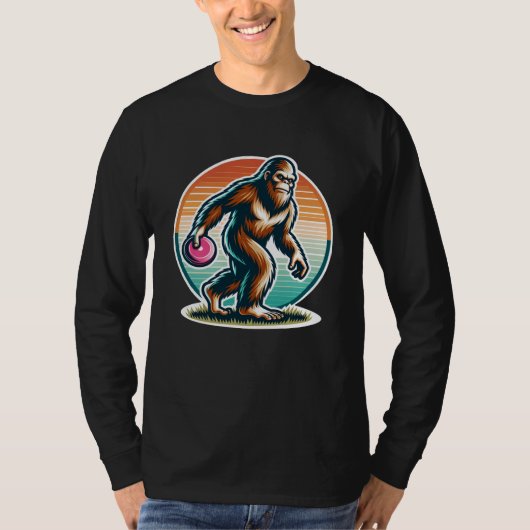 Retro Bigfoot Sasquatch Disk Golf T-Shirt (Vorderseite)