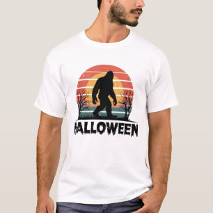 Retro Bigfoot Silhouette Halloween T-Shirt
