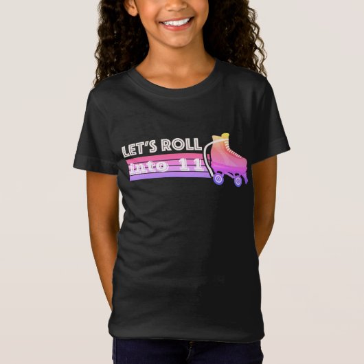 Retro Birthday Let's Roll Roller Skaten Party T-Shirt (Vorderseite)