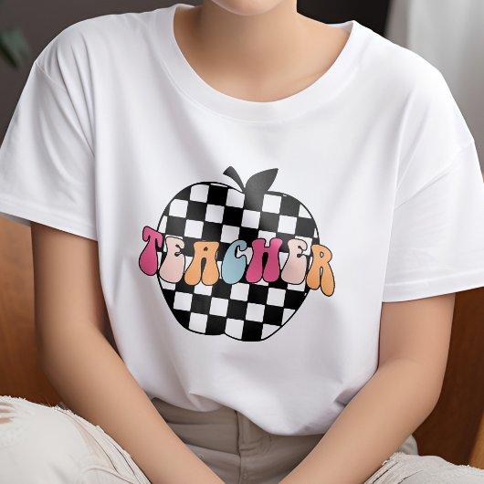 Retro Black and White Checkered Apple Lehrer T-Shirt