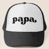 Retro Black and White Papa Truckerkappe (Vorderseite)