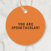 Retro Black Cat auf dem MondHalloween Geschenkanhänger (Rückseite)