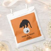 Retro Black Cat auf dem MondHalloween Geschenktütchen (Ausgeschnitten)