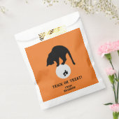 Retro Black Cat auf dem MondHalloween Geschenktütchen (Versiegelt)