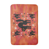 Retro Black Cats Fantasy mit Sternexplosionen auf  Badematte (Vorderseite Vertikal)